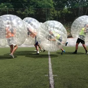 buborékfoci legénybúcsú csapatépítő rendezvény